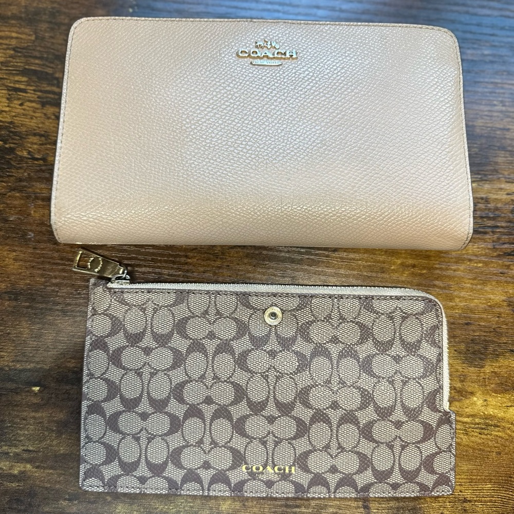Coach wallet
